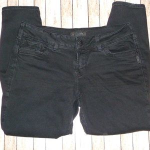 Suki Ankle Skinny Jeans